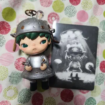 POPMART HIRONO Alien shelter