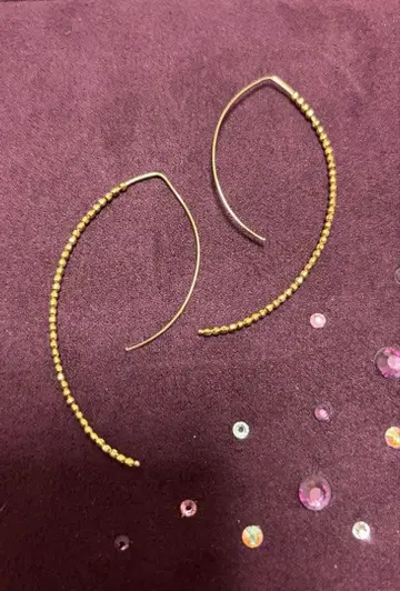 MIZUKI 바나나 후프 귀걸이 6cm