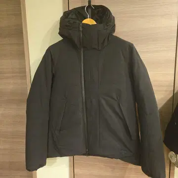 DESCENTE 올터레인 HCS 다운 자켓 L 사이즈