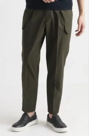 크로스 클로젯 하이 트위스트 코튼 파나마 카고 트라우저