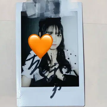 FRUITS ZIPPER 진세이 스즈카 사인 포함 폴라로이드