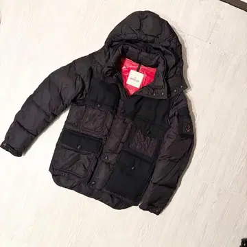 MONCLER 블랙 다운 자켓 후드 부착