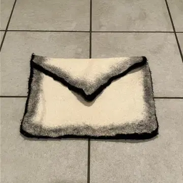 독일제 HUT UP BERLIN 펠트 클러치백 남녀 공용