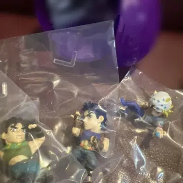 죠죠의 기묘한 모험 피규어 3체 세트