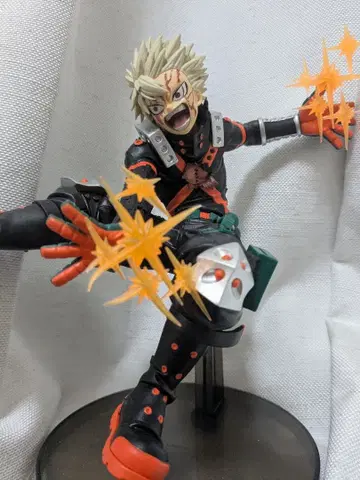 나의 히어로 아카데미아 바쿠고 카츠키 피규어 상자 없음