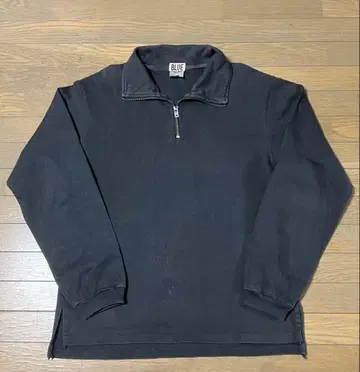 BLUE 하프 지퍼 티셔츠