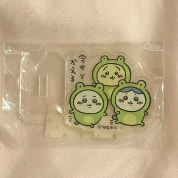 치이카와 아크릴 스탠드 토끼 하치와레