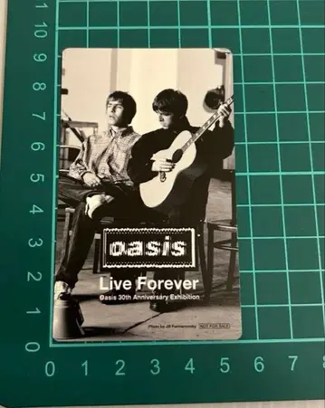 Oasis 오아시스 30주년 특별전 리브 포에버
