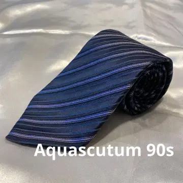 아쿠아스큐텀 90s 이탈리아제 네이비 스트라이프 빈티지 넥타이