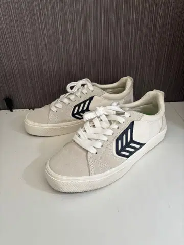 카리우마 스케이트 보드화 26.0cm