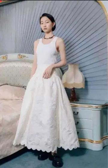 bibiy 자카드 스칼럽 랩스커트