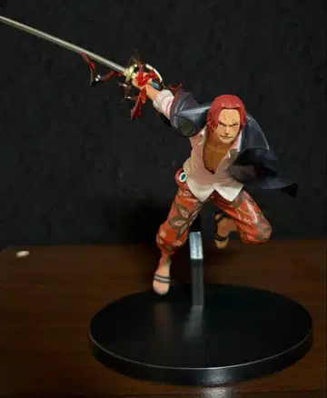 ONEPIECE 원피스 샹크스 피규어