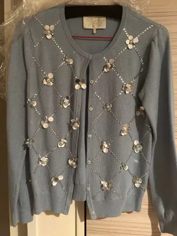 chesty 스카이블루 비쥬 가디건