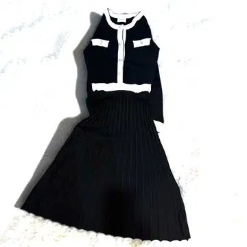 Diosfront 니트 원피스 블랙 화이트