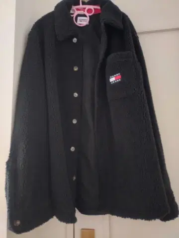 새상품급 TOMMYHILFIGER 플리스 자켓 BLACK