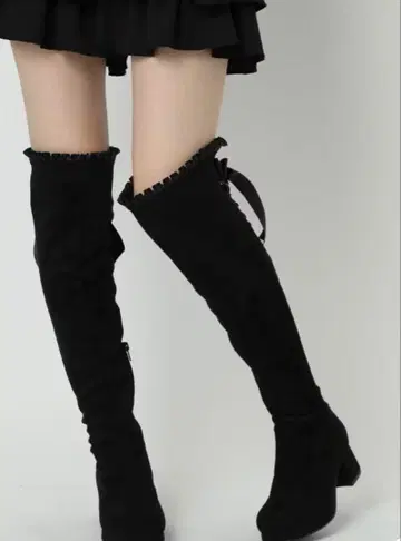 [새상품] 리본 포함 블랙 스웨이드 롱 부츠