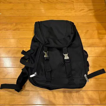 블랙 백팩 수납 다수