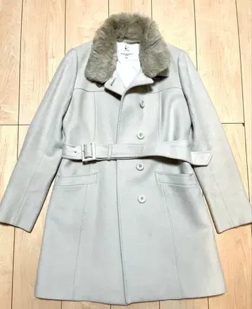 KUMIKYOKU 퍼 라이트 그레이 코트