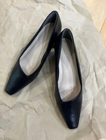 RANDA 블랙 펌프스 5cm 힐