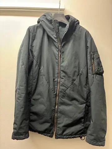 RIPVANWINKLE 스파이 후디 블랙 마운틴 파카