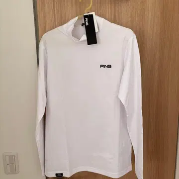 미사용 새상품 PING 화이트 긴팔 셔츠 모크넥 골프 셔츠