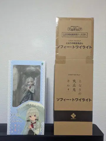 옆집 흡혈귀 씨 소피 피규어