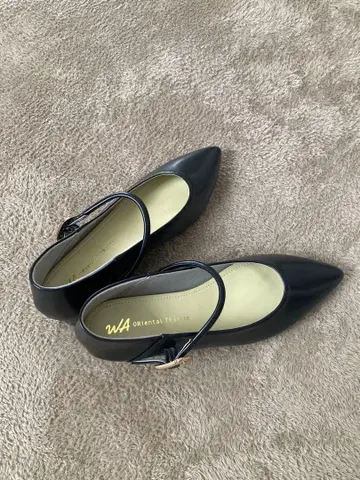WA 오리엔탈 트래픽 블랙 펌프스