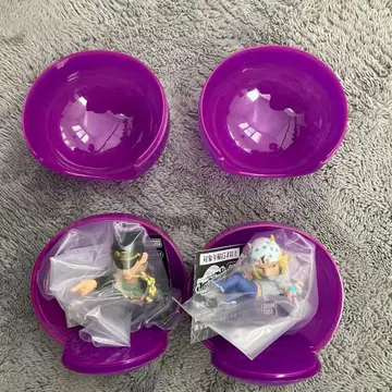 죠죠의 기묘한 모험 캡슐 토이 2체 세트 죠죠구