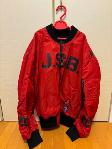 J.S.B. 레드 MA-1 자켓