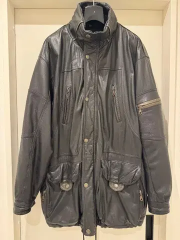 Vnintage 가죽 모즈 코트 [ Caka act2 구매 ]