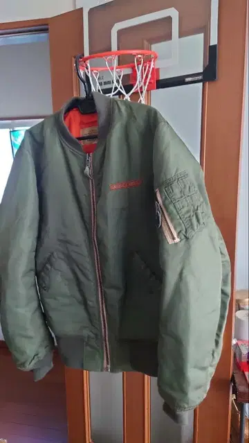 AVIREX MA-1 자켓 L 사이즈 올리브