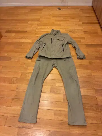 이븐리버 작업복 세트 판매