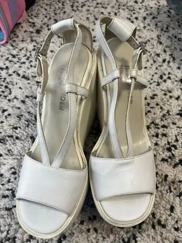 Jil Sander NAVY 화이트 웨지 샌들 스트랩 포함