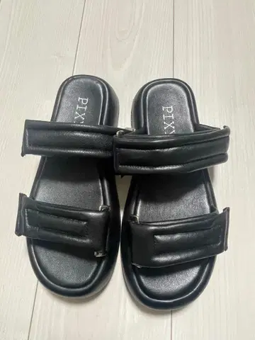 PIXY 샌들 블랙 사이즈 37 일본 사이즈 약 23.5cm