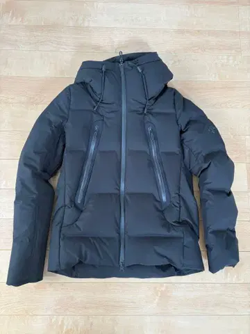 미즈사와 다운 DESCENTE 다운 자켓 블랙 사이즈s