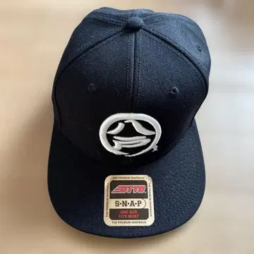 OTTO 자수 로고 야구 모자 블랙