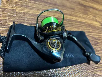 16 셀테이트 2004 다이와 스피닝 릴