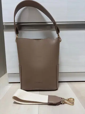 [ 새상품급 ] RANDEBOO Petit bucket bag