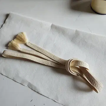 고대 수제 끈 순수 실크 허리띠 크림색 약 163cm