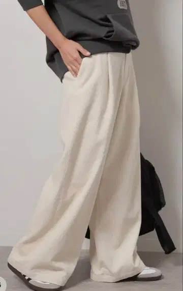 relume 코튼 100% 화이트 와이드 팬츠 사이즈 36