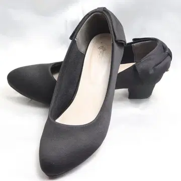 블랙 펌프스 LL 와이드 힐 백리본 포멀 관혼상제