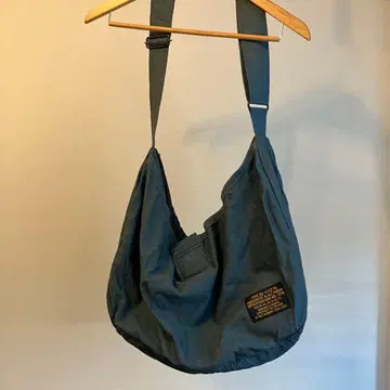 CABANE de ZUCCA 대용량 숄더백