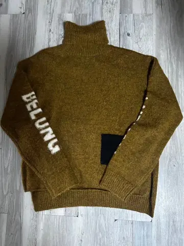 AMBUSH 터틀넥 스웨터 브라운