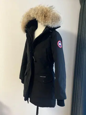 Canada Goose 블랙 다운 자켓