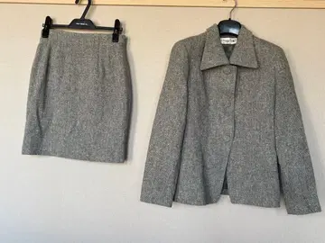 알파 큐빅 그레이 트위드 스커트 셋업