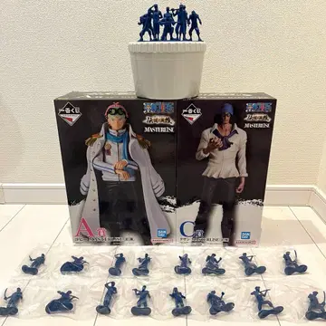 원피스 제일복권 전설의 영웅 코비 쿠잔 2체 세트 해군 병사