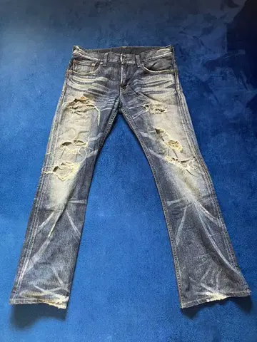 EDWIN 데미지 가공 부츠컷 데님 32 x 32