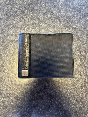 블랙 가죽 이단 접이식 지갑 던힐