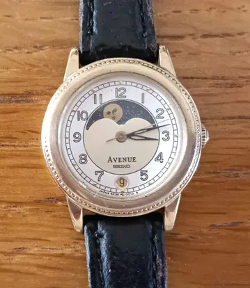 SEIKO 세이코 아베뉴 골드 문페이즈 남성용 빈티지 손목시계