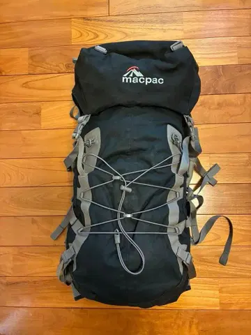 macpac 백팩 카카포 30~40L 사이즈 3 블랙